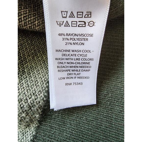 SWEATER-TAHARI-Forest Green-Plaid Square-Different Knits-Long Sleeves-Size Large - Picture 6 of 12